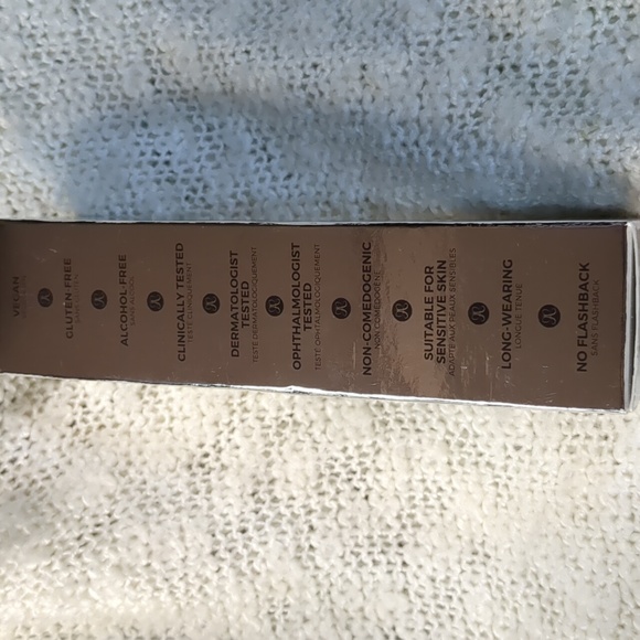 ANASTASIA BEVERLY HILLS LUMINOUS FOUNDATION in Shade 360C 30ml/1.0fl oz - Picture 8 of 8